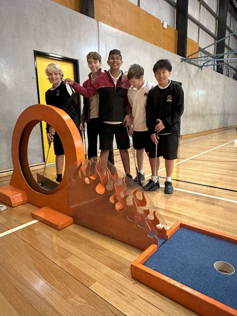 Mini-golf