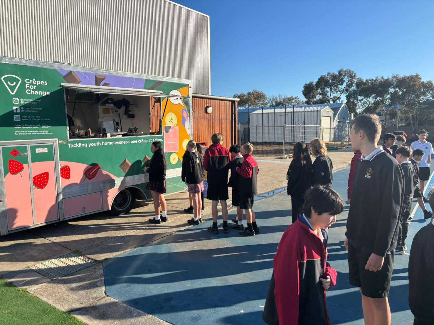 Crepe Van