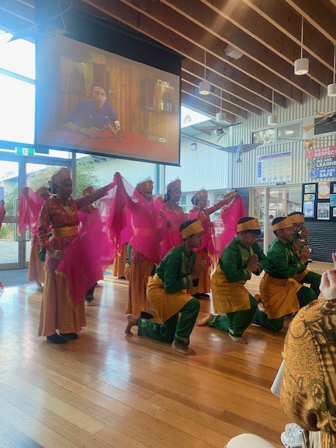 Student performance during the sister school visit of students from Indonesia.